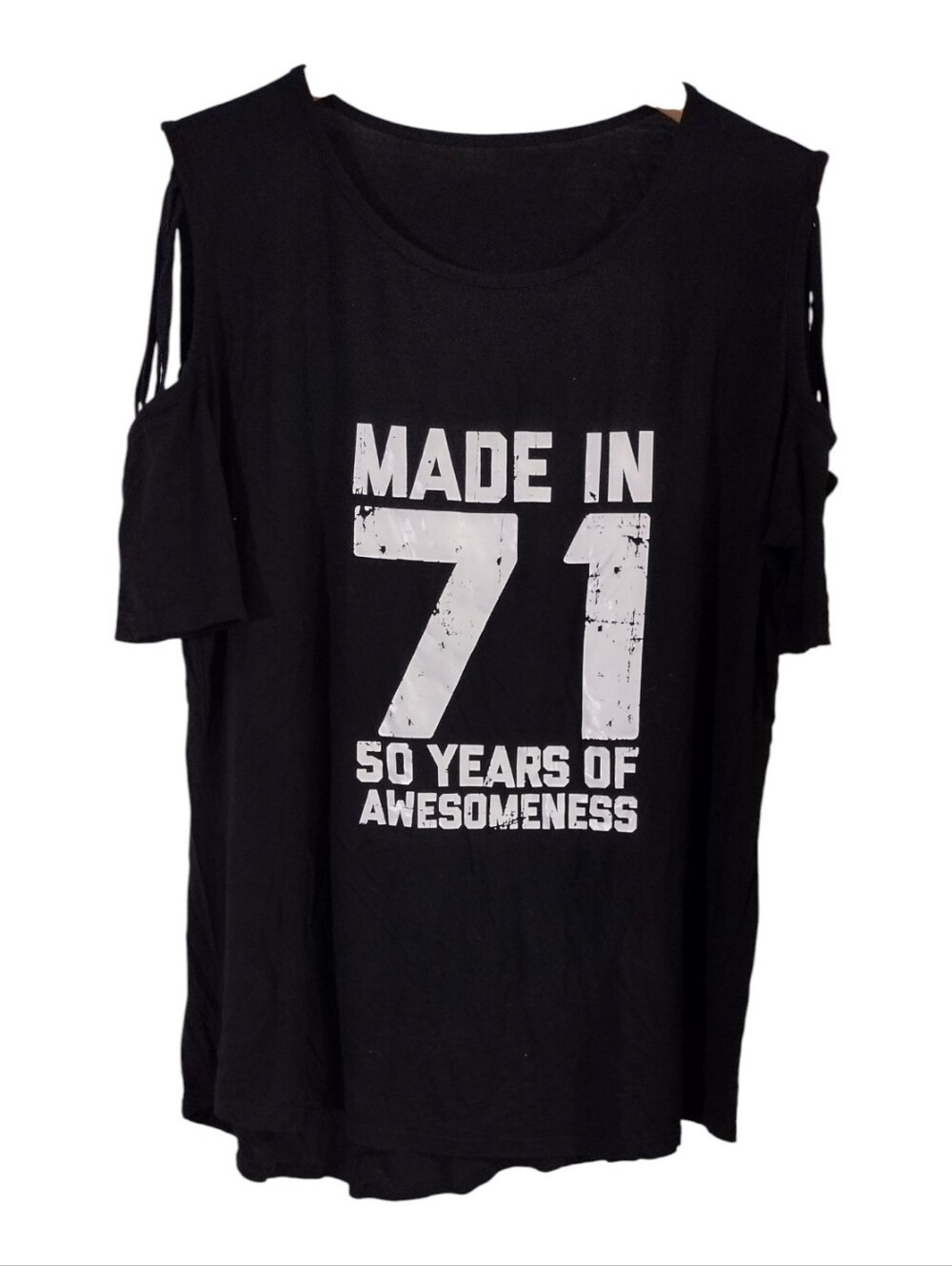 Made in 71 Cold-Shoulder Graphic Tee - Black
